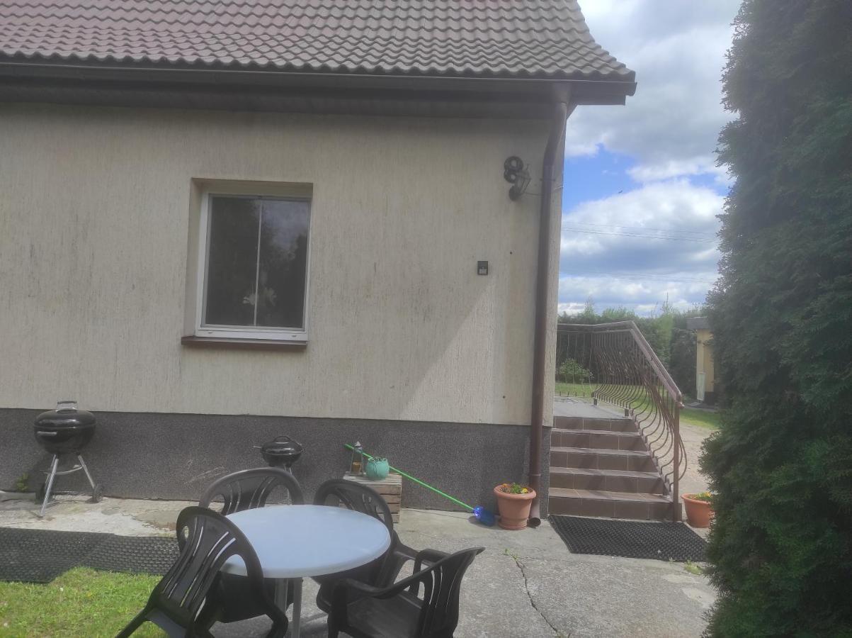 Apartamenty Z Ogrodem Nr 1 Studio Мронгово Экстерьер фото
